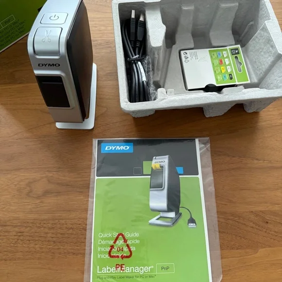 DYMO Label Maker - Picture 3 of 4